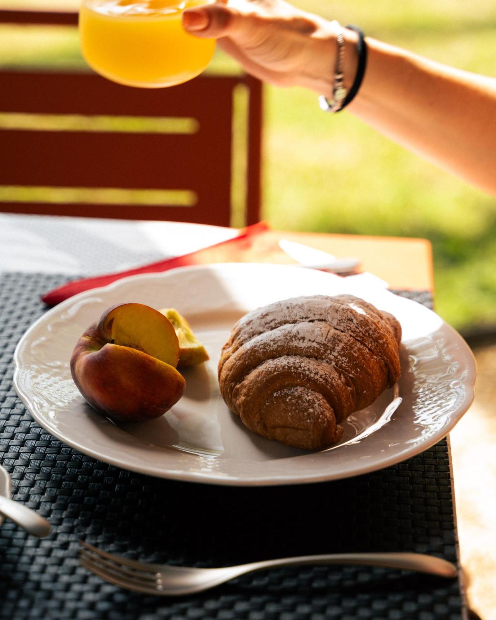 Foresteria, Winery & Events Destination Monforte dʼAlba Zewnętrze zdjęcie
